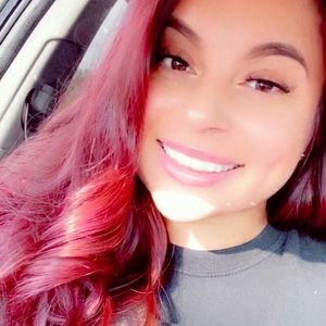 Meet your Posher, Jasmine